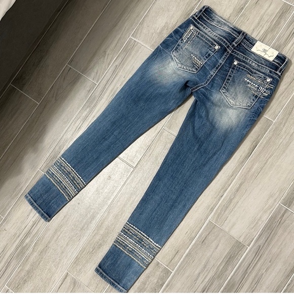 Miss Me Jeans Size 26💖 - Picture 2 of 6